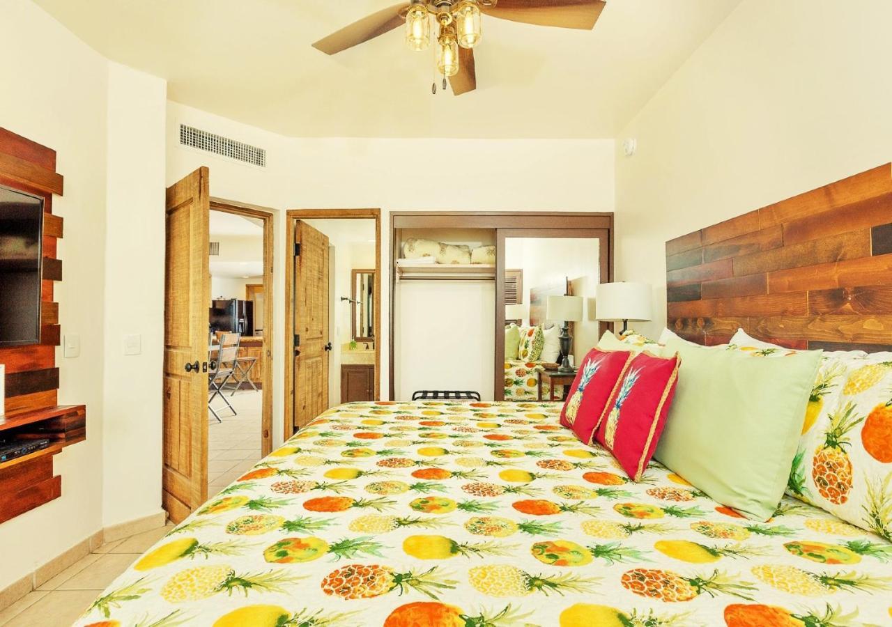 Right On The Beach! Rocky Point Condo Rental - 2 Bedroom Penthouse Beachfront Exterior foto